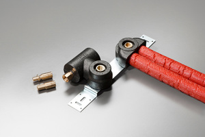  Verschiedene Anschlussadapter für das Rohrleitungssystem ?TECEflex?, für Metallrohre sowie auch eine Variante mit Gewindeübergang, sorgen für eine flexible und rationelle Verarbeitung auf der Baustelle.  