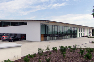  Das neue Betriebsgebäude der Schreinerwerkstätte Gilnhammer 