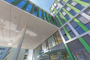 Das Universitätsklinikum des Saarlandes (UKS) in Homburg startete 2009 das „UKS Projekt Zukunft“. Das größte Bauprojekt ist dabei die neue Klinik für Innere Medizin IMED – ein Gebäude, das in Zukunft alle fünf Fachkliniken der Inneren Medizin beherbergen wird. 