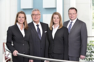  Die Roth-Gesellschafter (v.l.n.r.): Christin Roth-Jäger, Manfred Roth, Dr. Anne-Kathrin Roth, Claus-Hinrich Roth. 