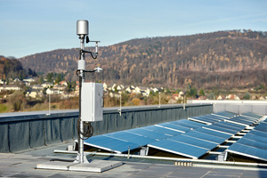  Bild 6: Die auf dem Dach verbaute Wetterstation erfasst alle wichtigen meteorologischen Daten. 