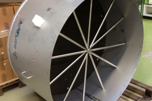  Die Experten der Airflow Lufttechnik GmbH entwickelten für die Entrauchungs­kamine ein Messgerät. 