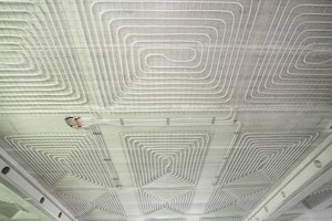  Das Kühldeckensystem „KCLC1“ für große Hallen und Verkaufsräume 