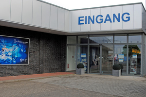  <br />Das SHK-Unternehmen Elmer verfügt in Bottrop über ein Verwaltungs­gebäude sowie eine Badausstellung. 