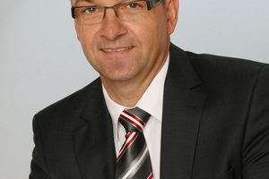 Ralf Nitschke hat seit dem 1. November 2018 die Vertriebsleitung Lüftung von Rolf Schumacher übernommen. 
 