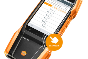  Das neue Abgasmessgerät "testo 300" mit Smart-Touch-Technologie. 