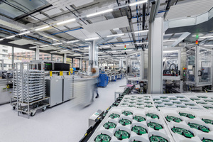  Produktion bei Siemens in Zug 