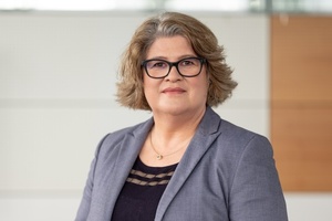  Vera Schneevoigt, Expertin für IoT, Industrie 4.0 und digitale Transformation, wird Chief Digital Officer bei Bosch Building Technologies. 

Foto: Bosch 