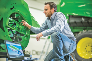  Die komplexen landwirtschaftlichen Maschinen und Traktoren von John Deere werden seit vielen Jahren nicht nur funktionsfähig und zuverlässig ausgeliefert, ... 