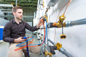  Zur Ermittlung der richtigen Voreinstellwerte hilft den Studenten der Meibes-Messcomputer „Nexus Valve Flowmeter BC2“.  