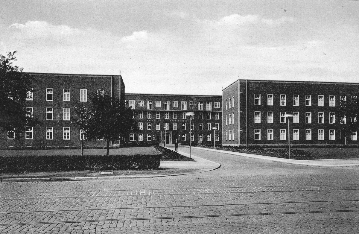 Eingangsbereich Knappschaftskrankenhaus Bottrop 1950