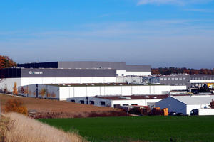  Die Thomann GmbH hat ihren Firmensitz im oberfränkischen Treppendorf. 