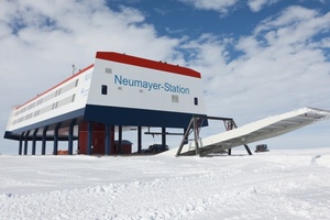  Seit 2009 wird in der Neumayer-Station III in der Antarktis mit Unterstützung der AL-KO Lufttechnik geforscht. 