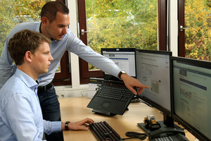  Eine Software hilft einfach dabei zu prüfen, für welche Gemeinde die neue Technik in Frage kommt. Im Bild: Philipp Müller (vorne) und Andreas Glöckner. 