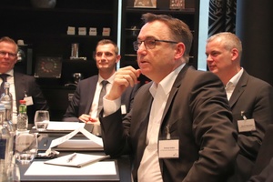  Jörg Schlätker und Roman Rudsinski (MTF), Andreas Gelbke und Marcel Oligschläger (LG Electronics) 