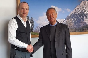  Andreas Ziegler, geschäftsführender Gesellschafter Zewotherm (links) und Helmut Siegmund, Gesellschafter der EHT Siegmund 