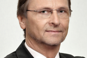  Günther Mertz,Hauptgeschäftsführer des BTGA 