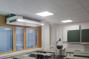  In die Unterrichts- und Funktionsräume der sanierten Anne-Frank-Gesamtschule wurden dezentrale Lüftungsgeräte „Duplex Vent 800“ eingebaut.  