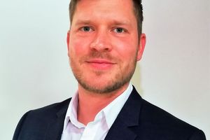  Dennis Krupka ist bei Trox X-Fans erster Ansprechpartner für Planer, Generalunternehmer, Architekten und
Investoren. 