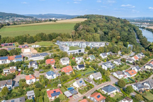  Solarsiedlung mit 70 Niedrigenergie-Häusern am Ohrberg bei Hameln.  