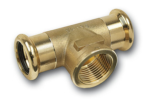  Die „Purapress“ Fittings zum Verschrauben und Verpressen bestehen aus bleifreier Siliziumbronze 