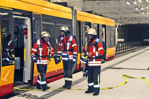  Am 16. Oktober 2021 fand an der zentralen Haltestelle „Marktplatz“ eine umfassende Brandschutzübung statt. 