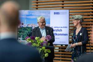  Prof. Dr. Joaquín Díaz, BVBS-Vorstandsvorsitzender und Dr. Ines Prokop, BVBS-Geschäftsführerin. 