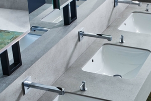  Wandarmaturen bzw. Reihenwaschanlagen sollten weite Ausladungen besitzen und der Wasserstrahl nicht direkt in den Ablauf gerichtet sein. 