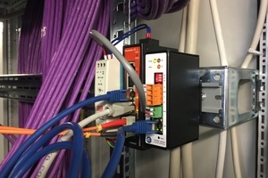  Datenerfassung z. B. mit der „data box“ von TÜV SÜD. Das Gerät erfasst alle relevanten TGA-Daten aus Sensoren, Aktoren und Betriebszuständen. 