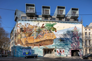  Im „Bilker Bunker“ ist ein Kunst- und Kulturraum als gemeinnützige Kulturinstitution entstanden. Auf dem Dach wurden zusätzlich fünf Maisonette-Wohnungen mit einer Gesamtwohnfläche von 670 m2 errichtet.  