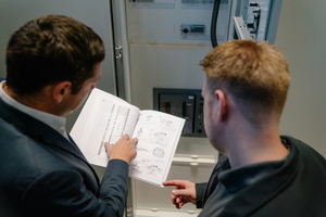  Mit der Hager-Toolbox für den Zweckbau lassen sich Energieverteilungen durchgängig planen und in Betrieb nehmen. 