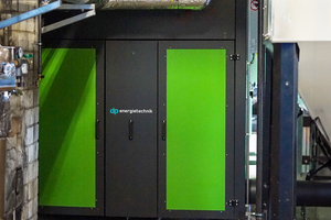 Die technische Umsetzung des Projekts basiert auf einer 500 kW Hackschnitzelheizung als automatisches Biomasseheizsystem des Herstellers Heizomat. 