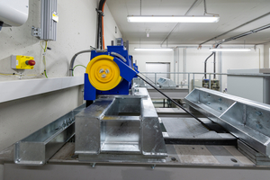  Der getriebelose „ZAtop“-Antrieb mit kunststoffummantelten Seilen. 