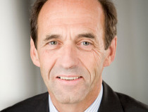 Dr. Hugo Blaum