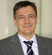 Dr. Jan Scheffler (48) ist promovierter Wirtschaftswissenschaftler der Universit?t St. Gallen.