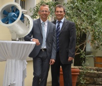 Vertriebsdirektor Martin Groll (49) und technischer Leiter Robert Reseli (47) f?hren die deutsche Niederlassung der Novenco Building & Industry A/S von Niederstotzingen aus.