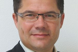  Dr. Bernd Vogl (39) ist seit dem 1. November 2013 neuer Leiter der Hauptabteilung „Produkte und Innovationen“ bei der Grünbeck Wasseraufbereitung GmbH 