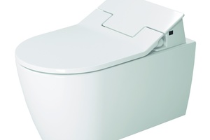 „SensoWash Slim“ macht als günstigere Dusch-WC-Variante den hygienischen Komfort einem breiteren Publikum zugänglich und ist für sieben Duravit-Serien erhältlich. 