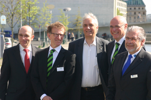  Markus Böll, Martin Lienhard, Harald Sommer Markus Grimm, Sprecher der Geschäftsführung Mall GmbH, und Martin Kronimus 