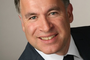  Gerd Hofer ist Vertriebsleiter Deutschland von Mitsubishi Electric, Living Environment Systems. 
