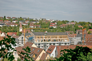  Nach 25 Jahren bekommt Botnang eine „Neue Mitte“, architektonisch harmonisch in die umgebende Bebauung eingepasst und durch die gemischte Nutzung so vital, dass eine Belebung des gesamten Kernbereiches zu erwarten ist.  