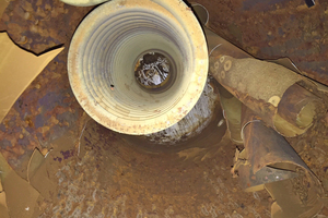  Beschichtung eines Heizregisters Das vorhandene Heizregister im WW-Bereiter weist eine bräunliche Schicht auf. Es handelt sich um ausgefällte der im Frischwasser gelösten Inhaltsstoffe.  