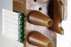  Der alte Differenzdrucksensor mit Strömungskanal im Spritzguss erlaubt nur die Messung von Maximaldrücken bis 3 mbar 