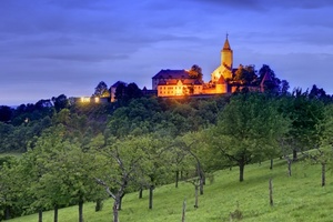  Die mittelalterliche Leuchtenburg bei Jena erhielt den Thüringer EnergieEffizienzpreis 2014. 