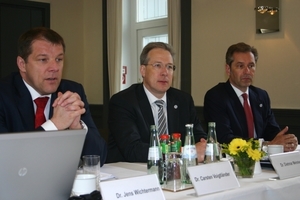  Dr. Carsten Voigtländer, Dr. Dietmar Meister und Dr. Carsten Stelzer 