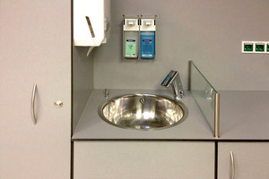  Sensorarmatur „iqua ultra public GM 10“ im Krankenhaus Idar-Oberstein 