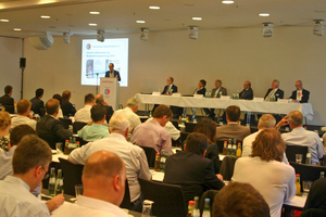  Die FGK-Mitgliederversammlung 2015 in Stuttgart war mit 94 Teilnehmern gut besucht. 