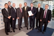 Siemens und des Klinikum Region Hannover unterzeichnen Contracting-Vertrag