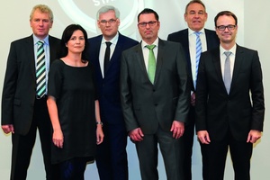  Der neue IWO-Vorstand für die nächsten zwei Jahre (v.l.n.r.): Nikolaus Gehrs, Christiane Giesen, Vorsitzender Jörg Debus, Martin Heins, Stefan Brok und Jan Petersen, nicht auf dem Foto ist Rainer Scharr. 
