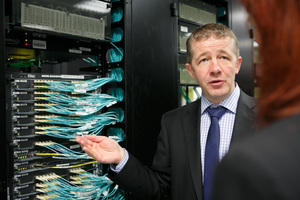  Dirk Hatzmann, Senior Vice President Technology Infrastructure der Citigroup: „Für mich als IT-Leiter hat vor allem die Ausfallsicherheit einen sehr hohen Stellenwert. Das fängt bei einer eindeutigen und ordentlichen Verkabelung der Server-Racks an.“  